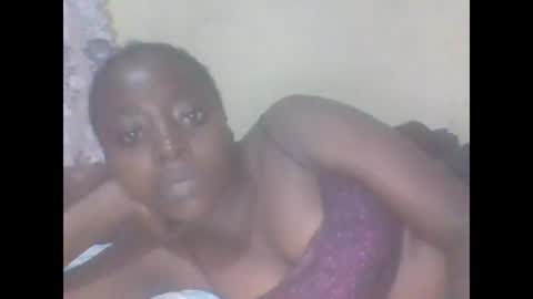 Snapshot of hornygal001 chatting on 02/04/25, 02:39 hornygal001 online show from 02/04/25, 02:39