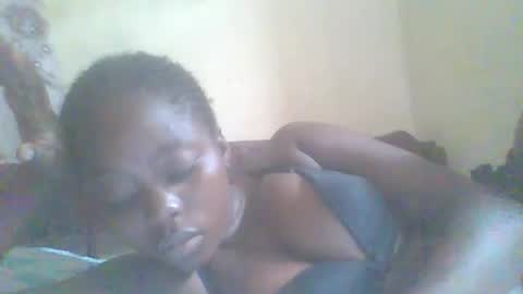 Snapshot of hornygal001 chatting on 02/05/25, 06:13 hornygal001 online show from 02/05/25, 06:13