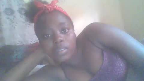 Snapshot of hornygal001 chatting on 02/14/25, 08:31 hornygal001 online show from 02/14/25, 08:31