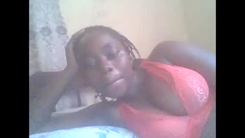 Snapshot of hornygal001 chatting on 03/06/25, 07:47 hornygal001 online show from 03/06/25, 07:47