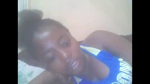 Snapshot of hornygal001 chatting on 10/04/25, 05:38 hornygal001 online show from 10/04/25, 05:38