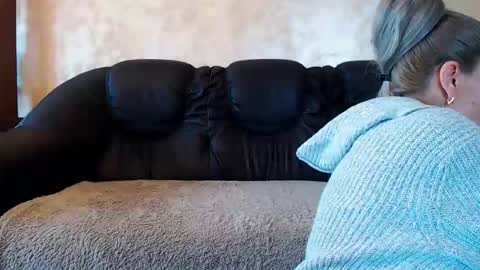 AshlineKatte online show from 04/01/26, 09:54