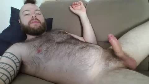 Snapshot of hornyhairy_bi chatting on 09/12/25, 06:52 Harry online show from 09/12/25, 06:52