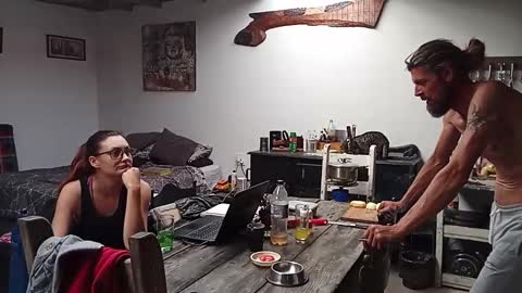Nix  D online show from 10/07/25, 02:47