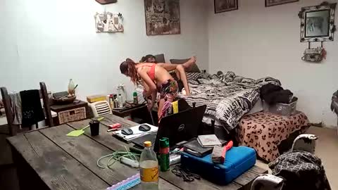 Nix  D online show from 12/22/25, 08:00