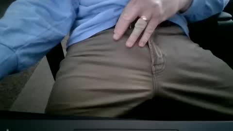 Snapshot of hornyhubby1001 chatting on 05/06/26, 02:44 hornyhubby1001 online show from 05/06/26, 02:44