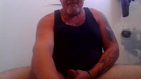 hornyhungwhiteboy4u269 online show from 10/02/25, 06:48