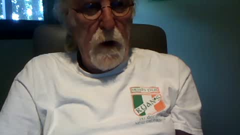 Snapshot of hornyinohio9 chatting on 06/30/26, 12:17 HornyInOhio9 online show from 06/30/26, 12:17