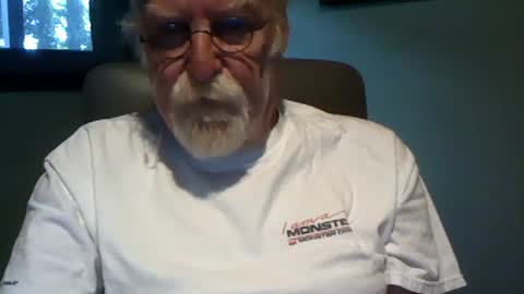Snapshot of hornyinohio9 chatting on 07/08/26, 11:26 HornyInOhio9 online show from 07/08/26, 11:26