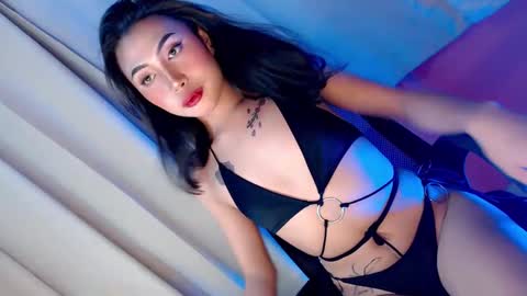 hornykylie047 online show from 01/05/25, 09:48