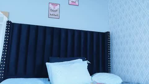 Natasha  online show from 02/20/26, 06:52