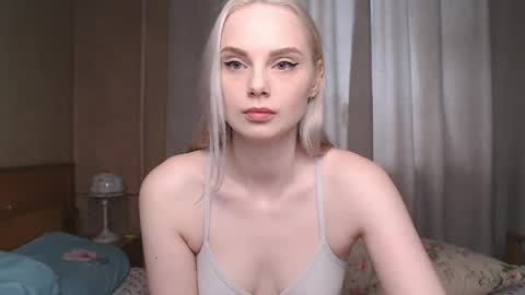 Snapshot of hornylland chatting on 05/16/26, 08:11 Nikki online show from 05/16/26, 08:11