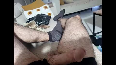 Snapshot of hornyman0605 chatting on 11/19/25, 10:15 hornyman0605 online show from 11/19/25, 10:15