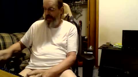 Snapshot of hornymanwi chatting on 02/12/26, 01:28 hornymanwi online show from 02/12/26, 01:28