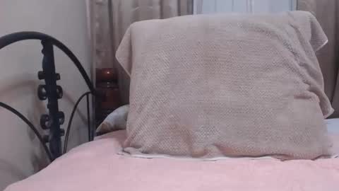 Tyla online show from 11/23/25, 01:38