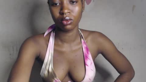 Bella online show from 04/26/26, 09:18