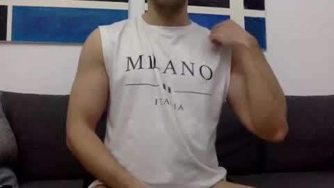 hornyspaniard93 online show from 04/24/26, 11:45