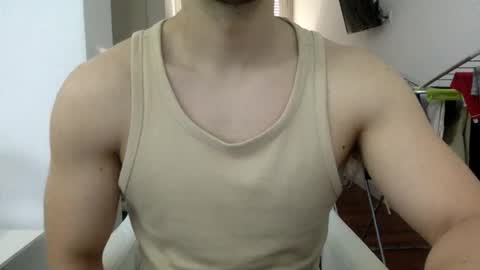 Snapshot of hornyspaniard93 chatting on 05/26/26, 11:06 hornyspaniard93 online show from 05/26/26, 11:06