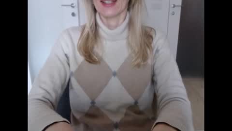 Hornyssima online show from 01/10/26, 09:44