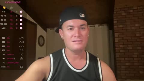 Snapshot of hornytightboy89 chatting on 05/29/26, 01:14 Hornytightboy89 online show from 05/29/26, 01:14