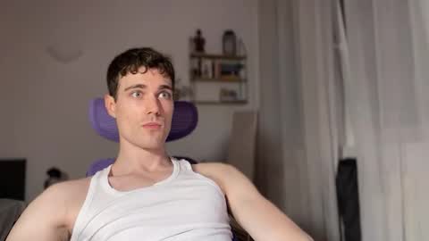 hornytwunk01 online show from 12/04/25, 01:20