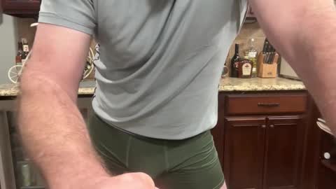 Snapshot of hornyusa13 chatting on 02/26/26, 01:54 hornyusa13 online show from 02/26/26, 01:54