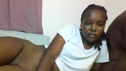 Its Cora online show from 10/12/25, 08:19
