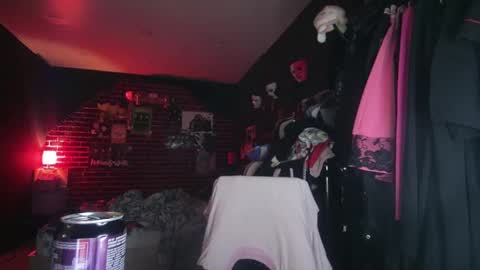 Messalina Horror online show from 12/16/24, 05:17