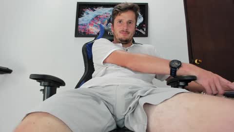 horse_man2 online show from 01/20/25, 07:14