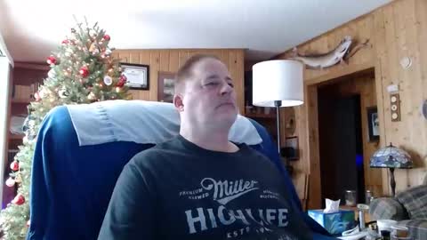 Snapshot of horsebigballs chatting on 01/19/25, 09:34 horsebigballs online show from 01/19/25, 09:34