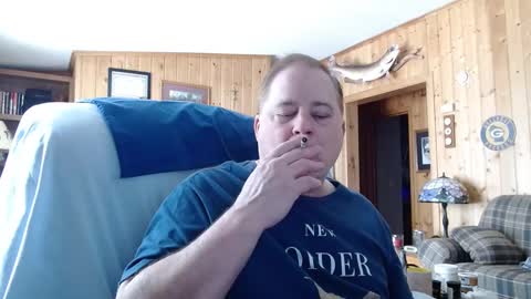 Snapshot of horsebigballs chatting on 02/10/25, 04:58 horsebigballs online show from 02/10/25, 04:58