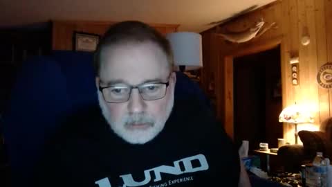 Snapshot of horsebigballs chatting on 11/10/25, 05:06 horsebigballs online show from 11/10/25, 05:06