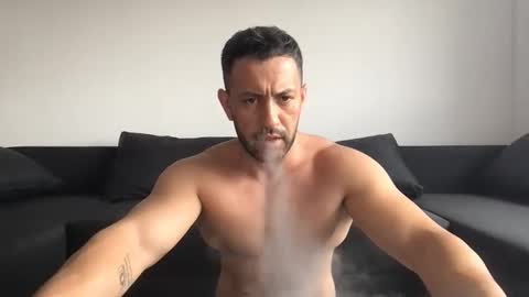 Chriss90 online show from 05/09/26, 02:22
