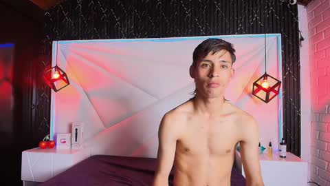 Snapshot of horus_at chatting on 01/05/25, 01:13 horus_at online show from 01/05/25, 01:13