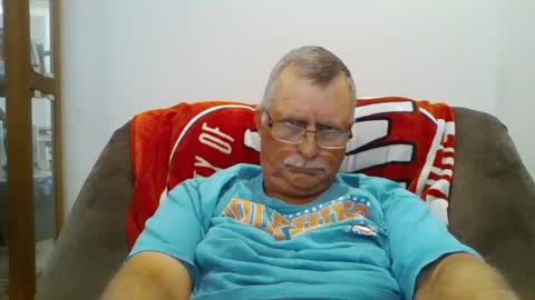 Snapshot of hot4tightholes chatting on 07/07/26, 02:43 hot4tightholes online show from 07/07/26, 02:43