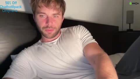 Snapshot of hot8pack01 chatting on 10/13/25, 01:16 Edward aka Wolf online show from 10/13/25, 01:16