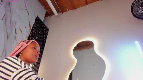 Snapshot of hot__genesis chatting on 05/24/26, 02:05 hot__genesis online show from 05/24/26, 02:05