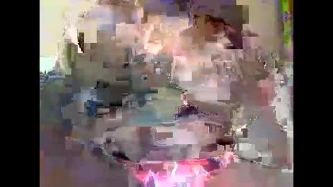 Snapshot of hot_alynn chatting on 10/11/25, 01:20 ALLYN online show from 10/11/25, 01:20