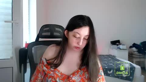 Snapshot of hot_and_pretty chatting on 05/13/26, 03:20 Lila online show from 05/13/26, 03:20