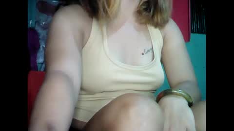 hot_asian69x online show from 10/03/25, 11:02