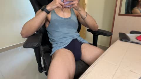 Snapshot of hot_asian_boy2 chatting on 06/01/26, 12:29 hot asian boy online show from 06/01/26, 12:29