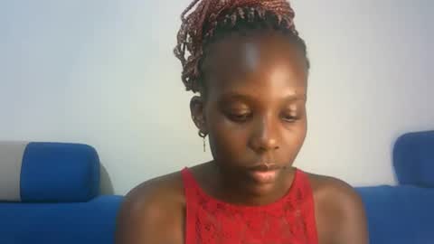 Snapshot of hot_berry2003 chatting on 03/02/25, 03:48 Millie online show from 03/02/25, 03:48