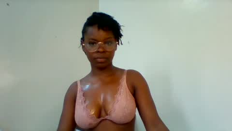 Snapshot of hot_cammy08 chatting on 06/17/26, 11:45 sweet cammy online show from 06/17/26, 11:45