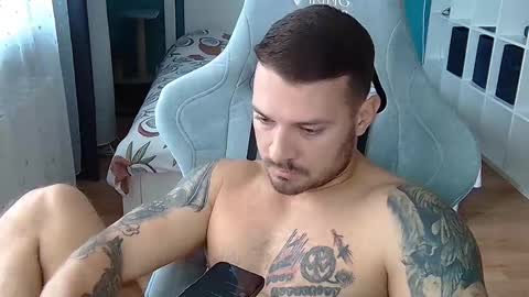 Snapshot of hot_cap_77 chatting on 10/06/25, 01:19 hot_cap_77 online show from 10/06/25, 01:19