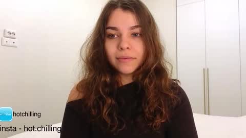 LiluCaroline online show from 01/17/26, 06:44