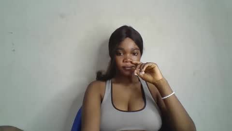 Zarah online show from 06/10/26, 03:44
