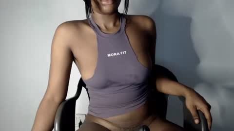 sonia  mis choco online show from 10/20/25, 07:20