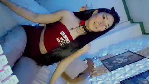 its me CLAUDIA online show from 03/05/25, 03:51
