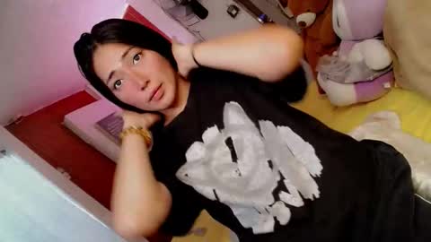 Snapshot of hot_claudia69 chatting on 05/08/26, 03:34 its me CLAUDIA online show from 05/08/26, 03:34