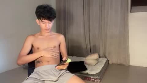 Snapshot of hot_cuteboy02 chatting on 02/18/26, 11:55 Kim online show from 02/18/26, 11:55
